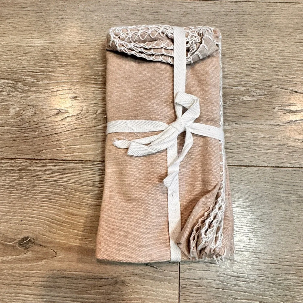 Vintage House 4 Piece Napkin Set Dark Beige‎ Embroidered Hem 18x18 inches